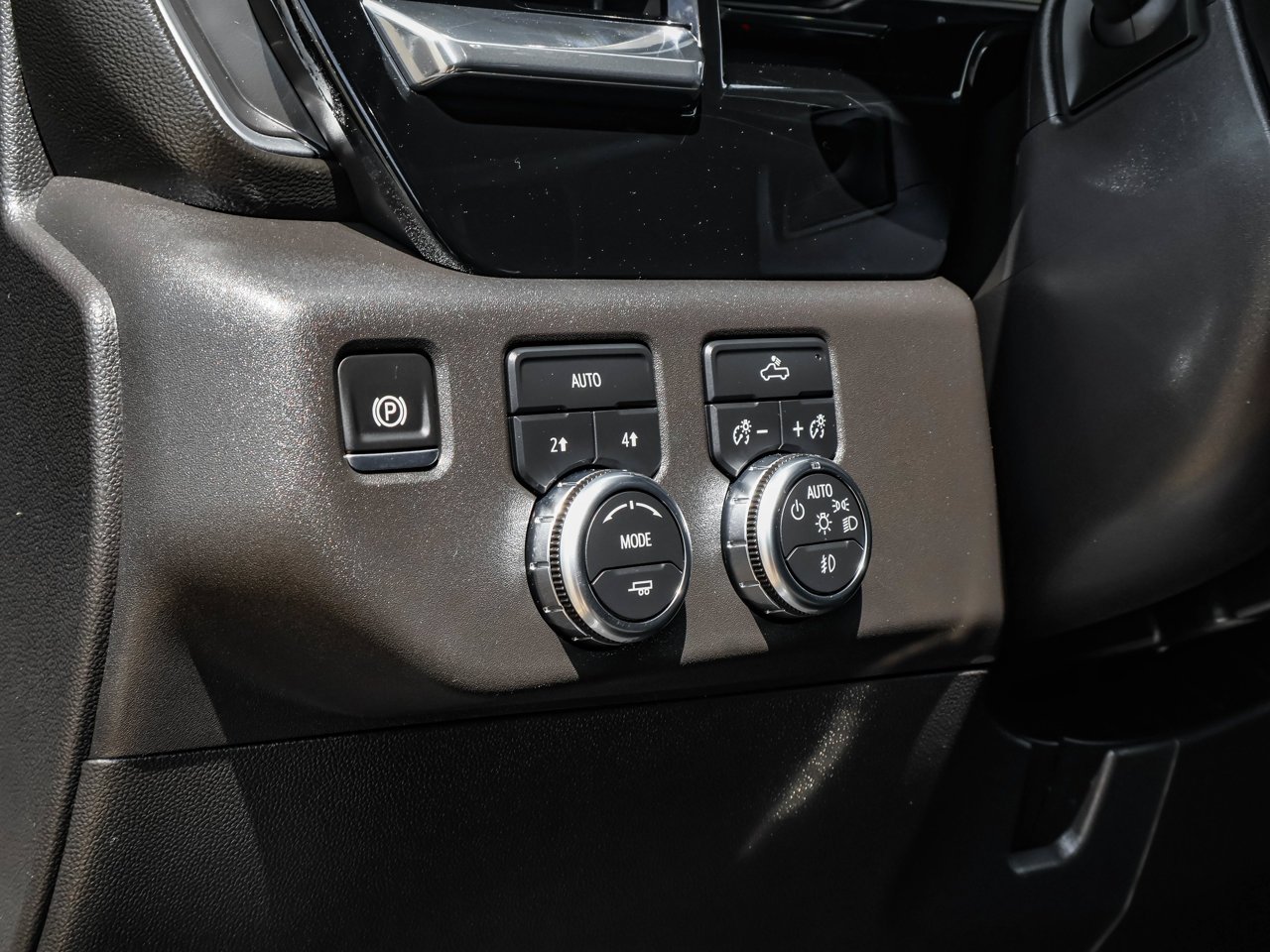2024 GMC Sierra 1500 4WD Crew Cab 147 Elevation Black Sherwood Park - photo #19