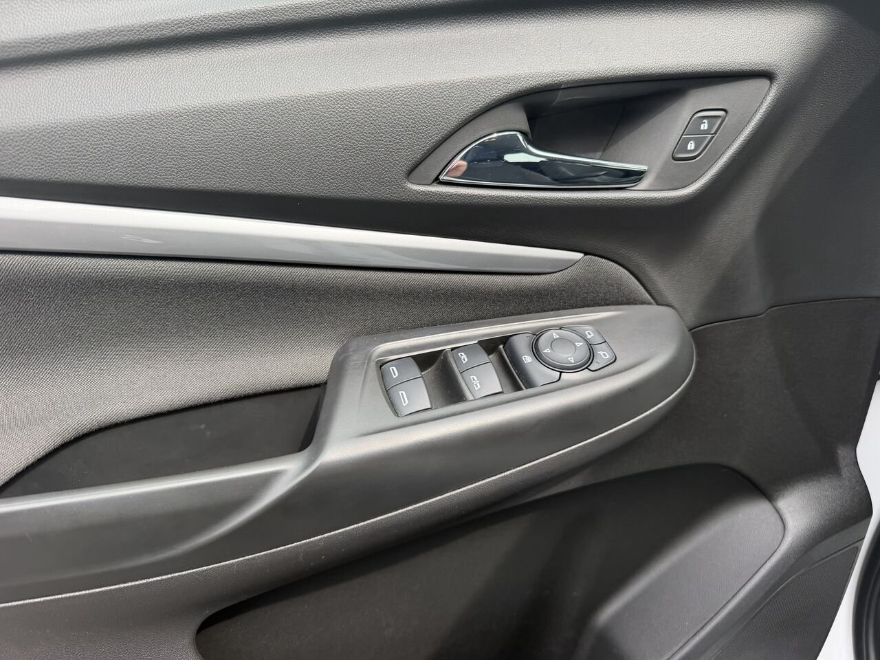 Chevrolet Bolt EUV LT 2023 Blanc Laval - photo #18