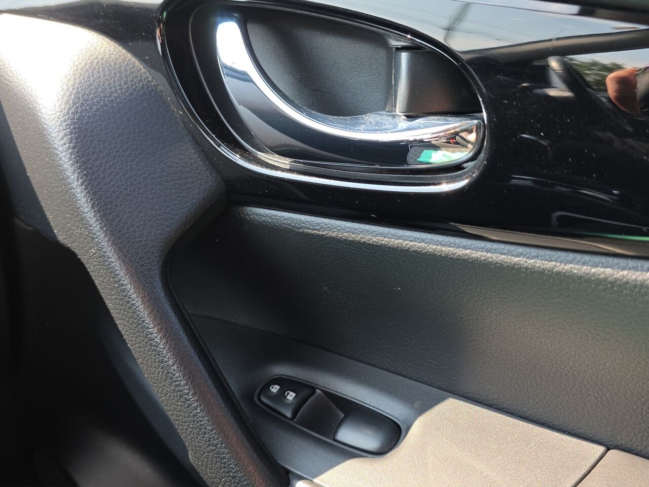 2023 Nissan Qashqai SV TI CVT, Sièges chauffants avant, Toit ouvrant, Volant chauffant Black Val-David - photo #16