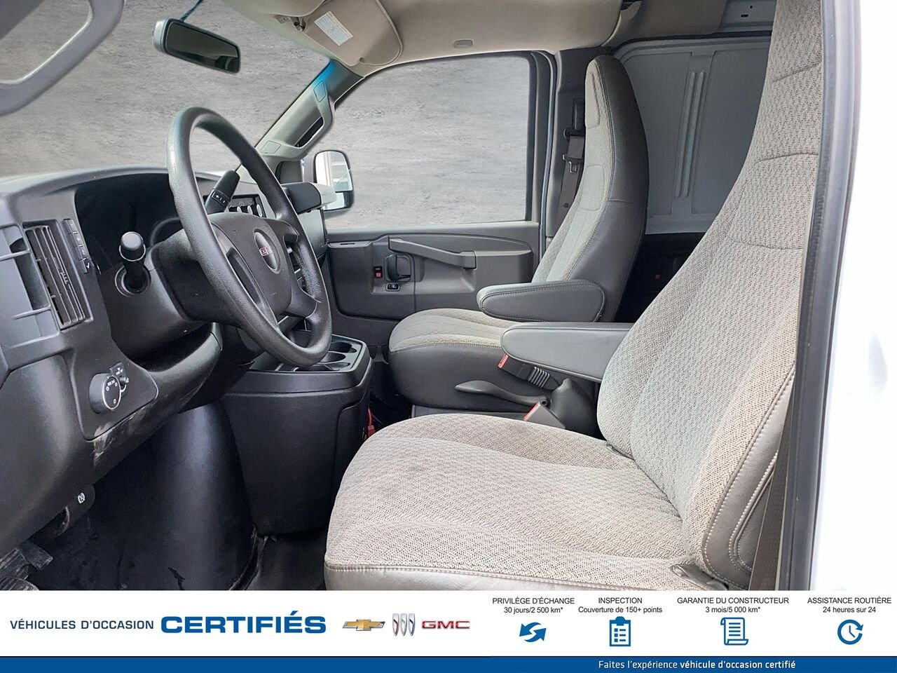 2019 GMC Fourgonnette Savana utilitaire Traction arrière 2500 155 po White Montmagny - photo #8