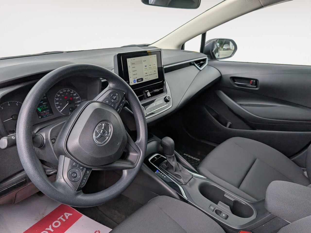 Toyota Corolla L/AC/CAMÉRA DE RECUL/COMMANDES AUDIO AU VOLANT/BLUETOOTH 2024 Noir minuit métallisé Sherbrooke - photo #8