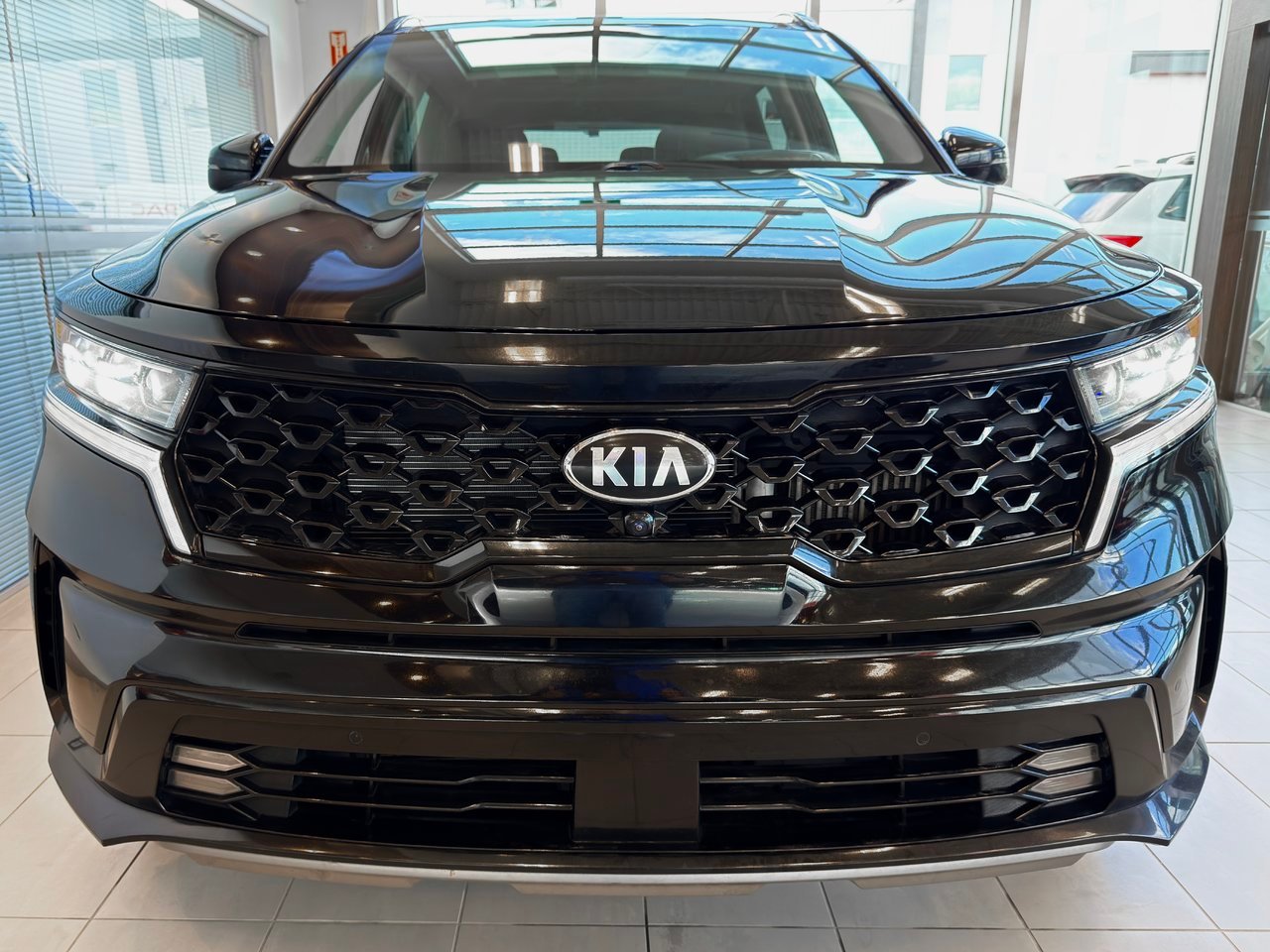 2021 Kia Sorento Black Notre-Dame-des-Prairies - photo #5