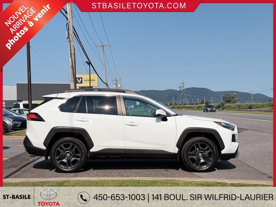 2023 TOYOTA RAV4 2023 White