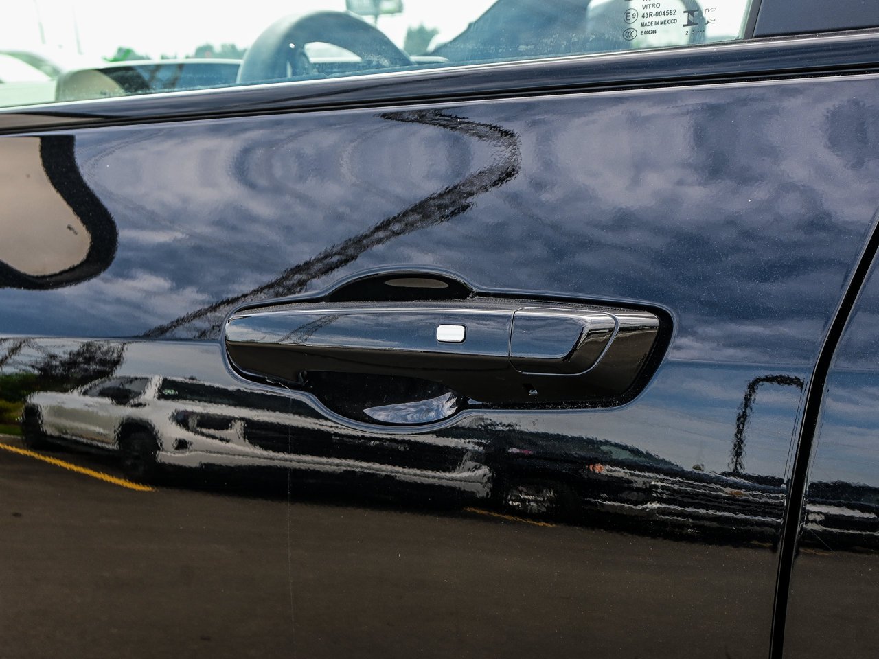 2026 Chevrolet Equinox AWD 4dr RS Black Sherwood Park - photo #7