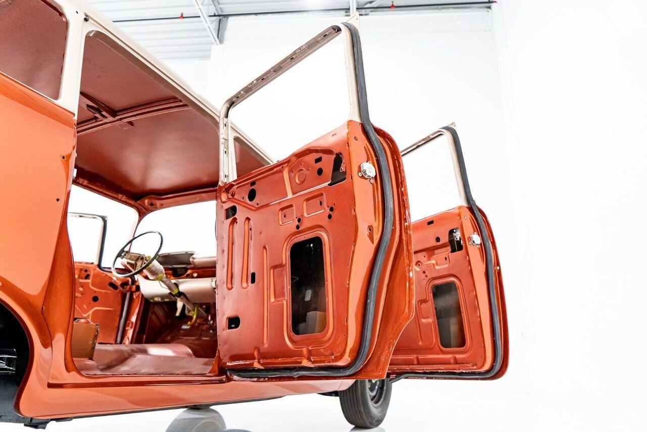 Chevrolet Bel Air PRIX EN USD | Project Wagon Completely Restored Shell 1957 Montréal - photo #38