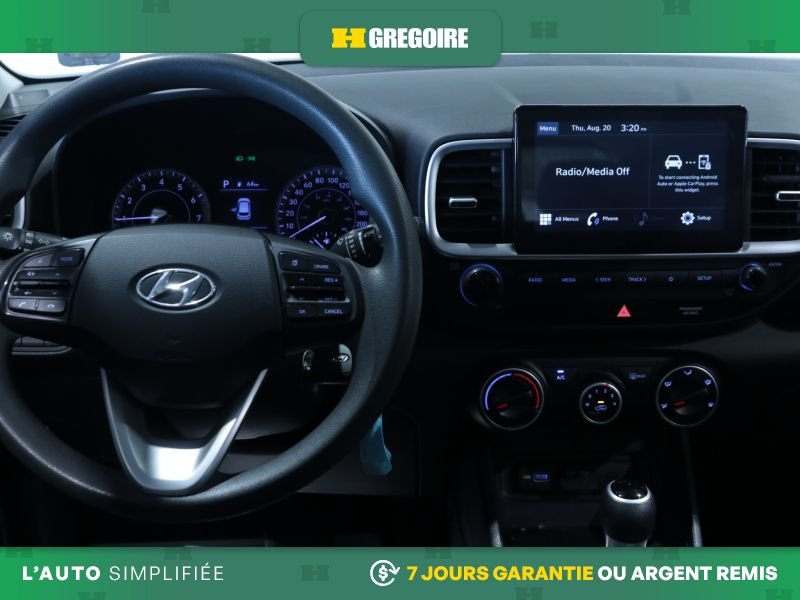 Hyundai Venue 821097 | Essential AUTO AC GR ELEC CAM RECULE BLUETOOTH 2022 Blanc Laval - photo #16