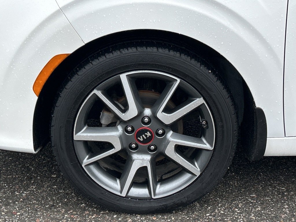 2020 Kia Soul White Gatineau - photo #9
