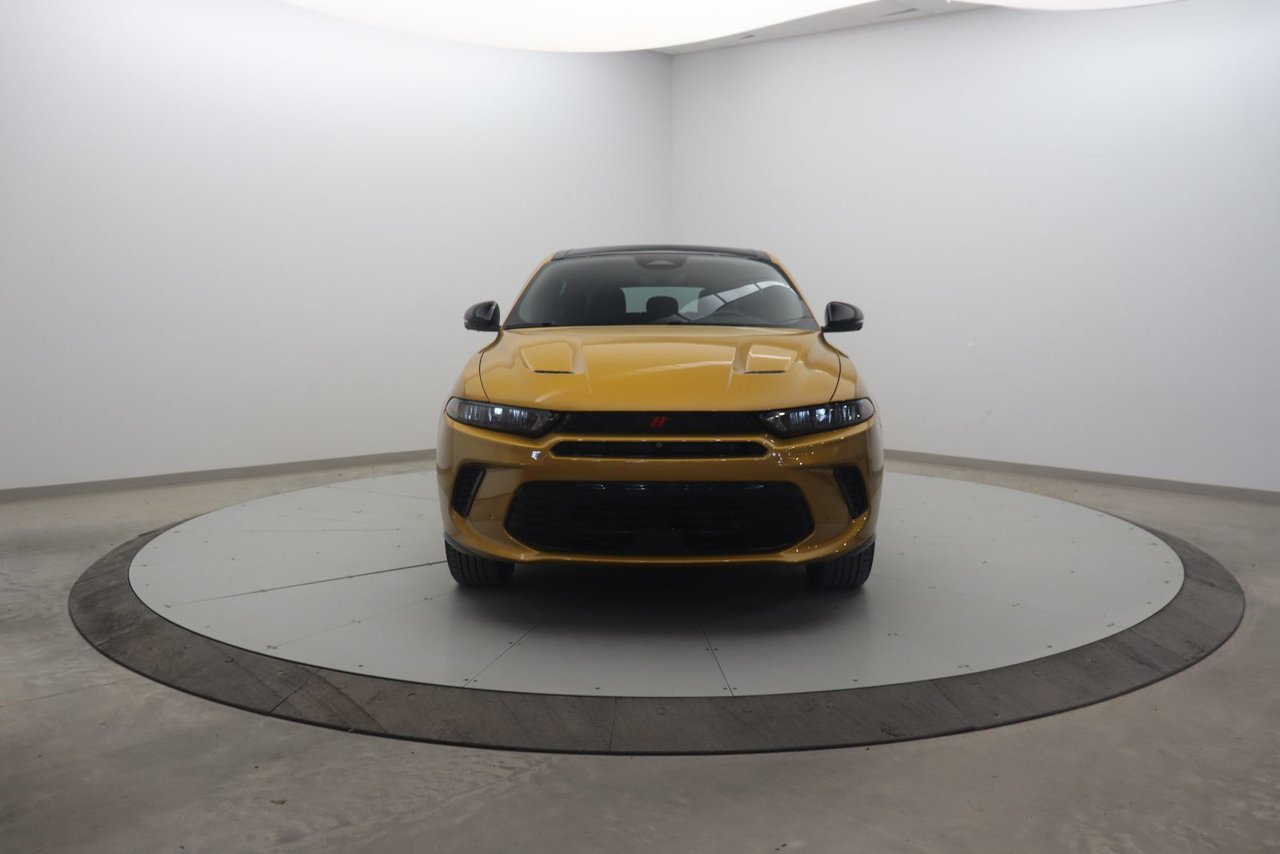 2024 Dodge Hornet R/T Plus Gold Baie-Comeau - photo #1