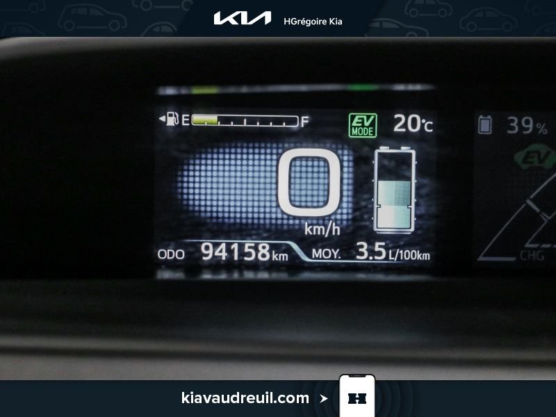 Toyota Prius 2021 Bleu Blainville - photo #16