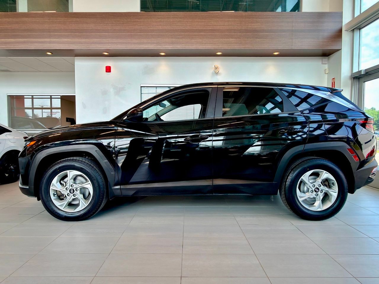 2022 Hyundai Tucson Black Notre-Dame-des-Prairies - photo #7