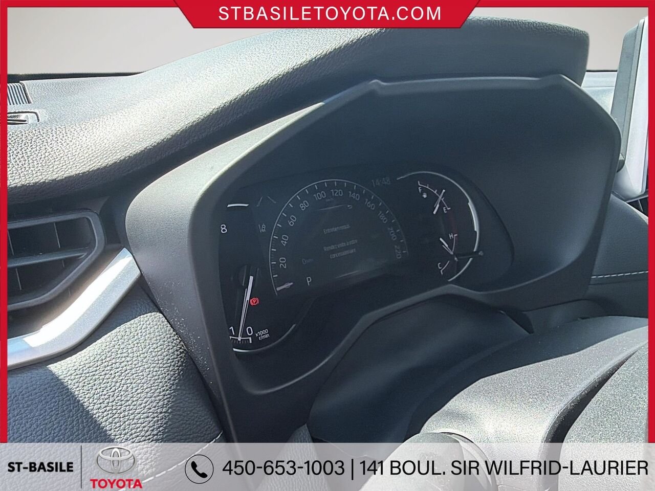 2025 Toyota RAV4 White Saint-Basile-le-Grand - photo #13