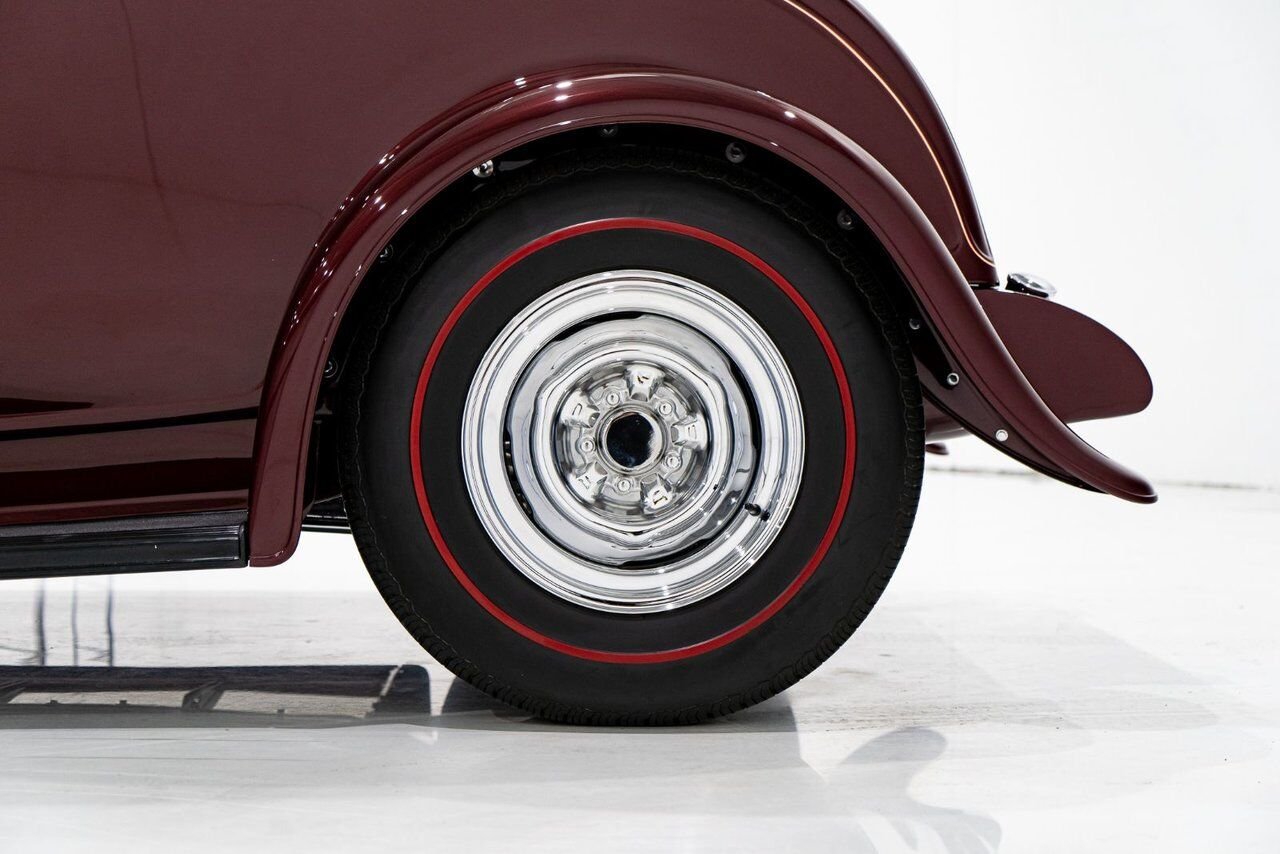 1932 Ford Highboy Lobeck creation spectacular presentation **PRICE IN USD** Red Montreal - photo #42