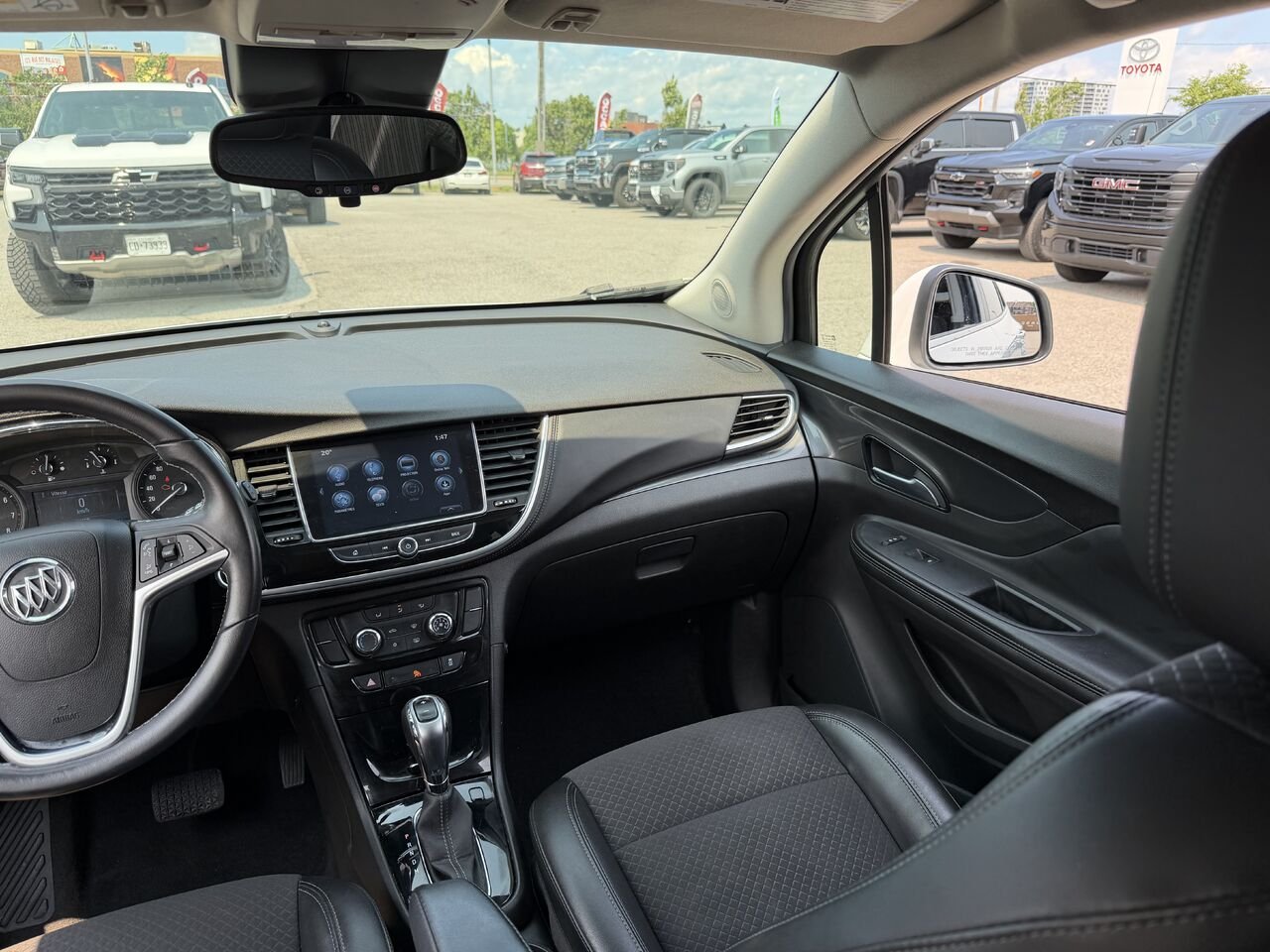 BUICK ENCORE PREFERRED Privilégiée 4 portes TA 2021 Blanc Ottawa & Gatineau - photo #6