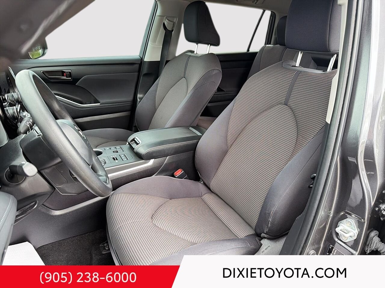 2023 Toyota Highlander LE AWD / CLEAN CARFAX / HEATED SEATS / TOYOTA SAFETY SENSE / CARPLAY AND ANDROID AUTO Magnetic Grey Metallic Mississauga - photo #8