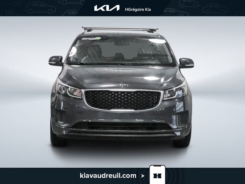 Kia Sedona 2016 Gris Saint-Eustache - photo #1