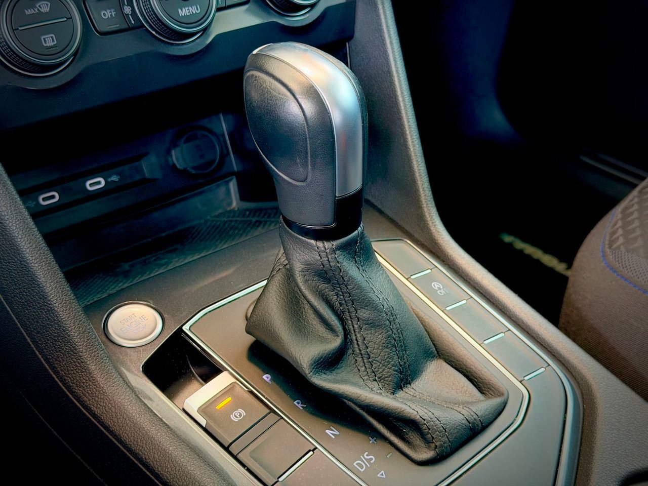 Volkswagen Tiguan 2021 Bleu Notre-Dame-des-Prairies - photo #31