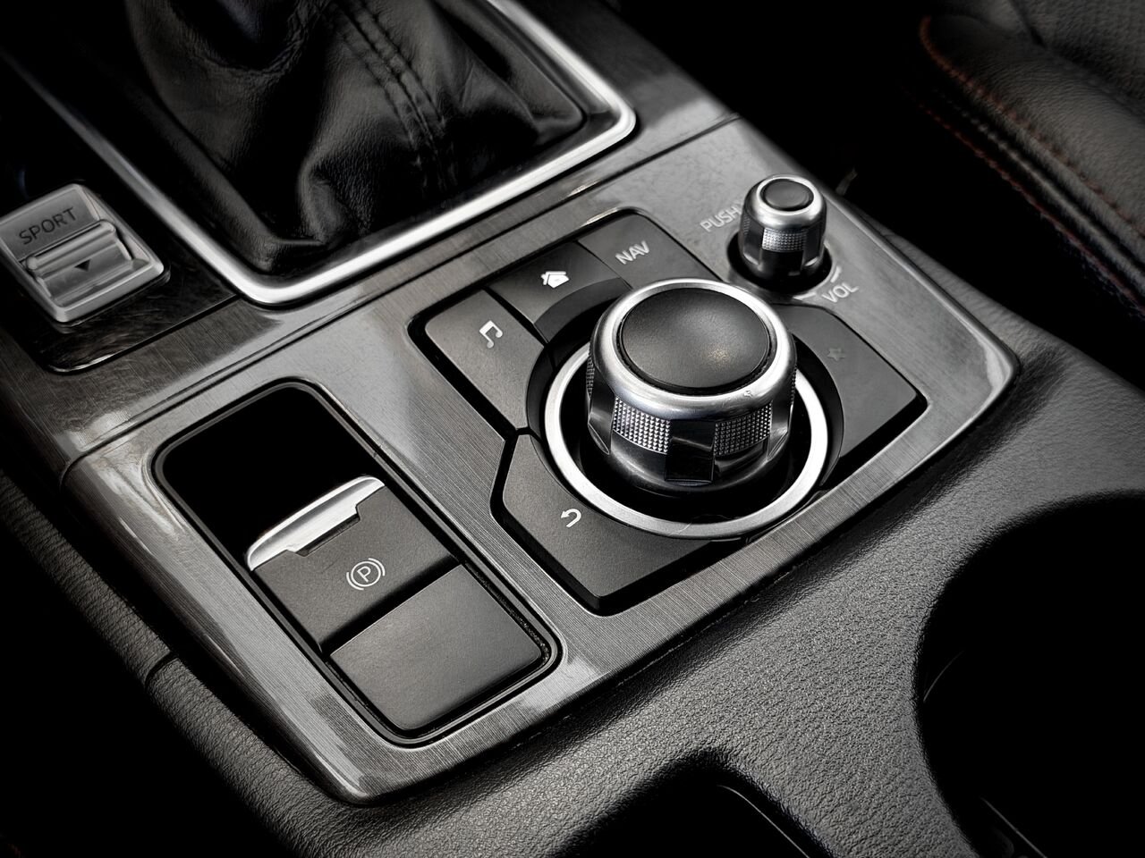 Mazda CX-5 2016 Gris Notre-Dame-des-Prairies - photo #28