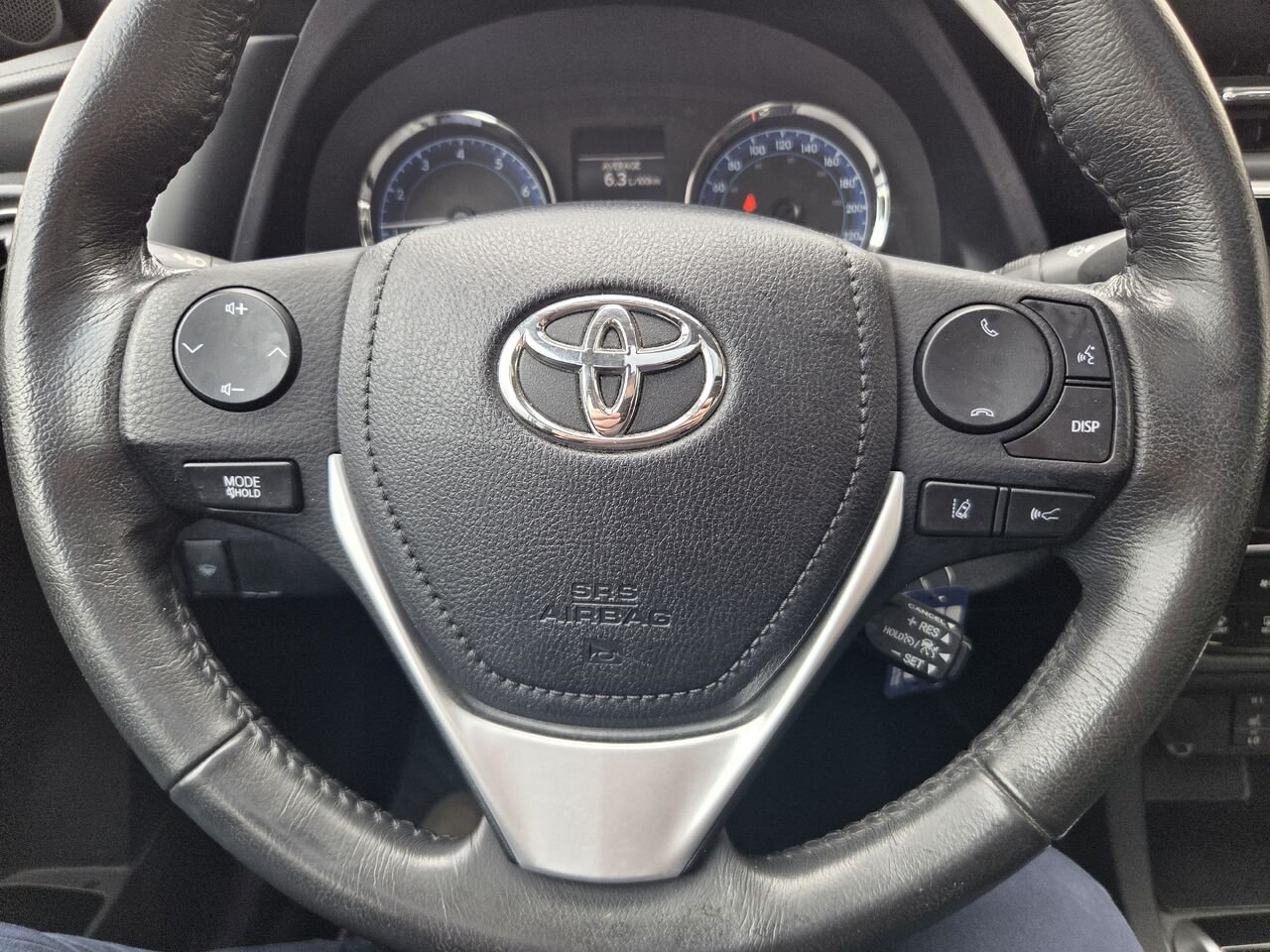 Toyota COROLLA 2017 Gris Mont-Laurier - photo #23