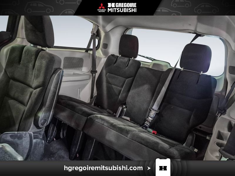 2017 Dodge GR Caravan Brown Blainville - photo #26
