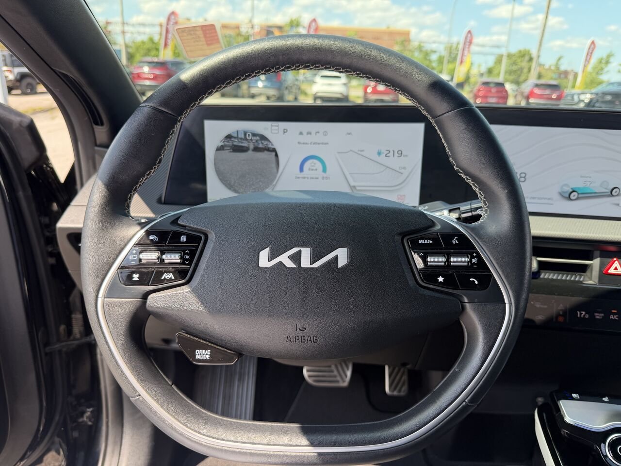 2024 KIA EV6 GT LINE Land TI avec ensemble GT-Line 1 Black Ottawa & Gatineau - photo #2
