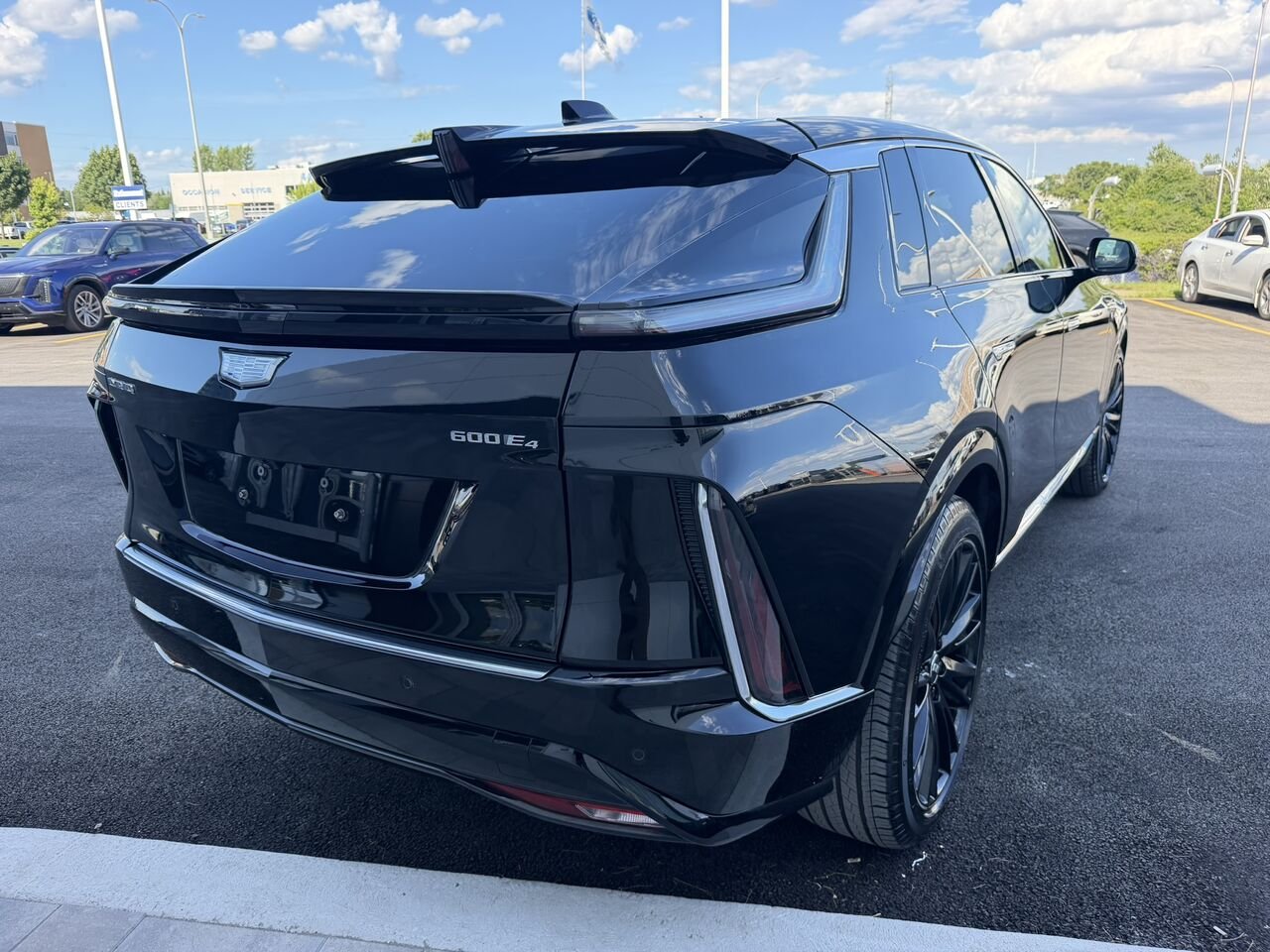 Cadillac LYRIQ TECH FINANCEMENT À PARTIR DE 0.99% 2024 Noir Laval - photo #11