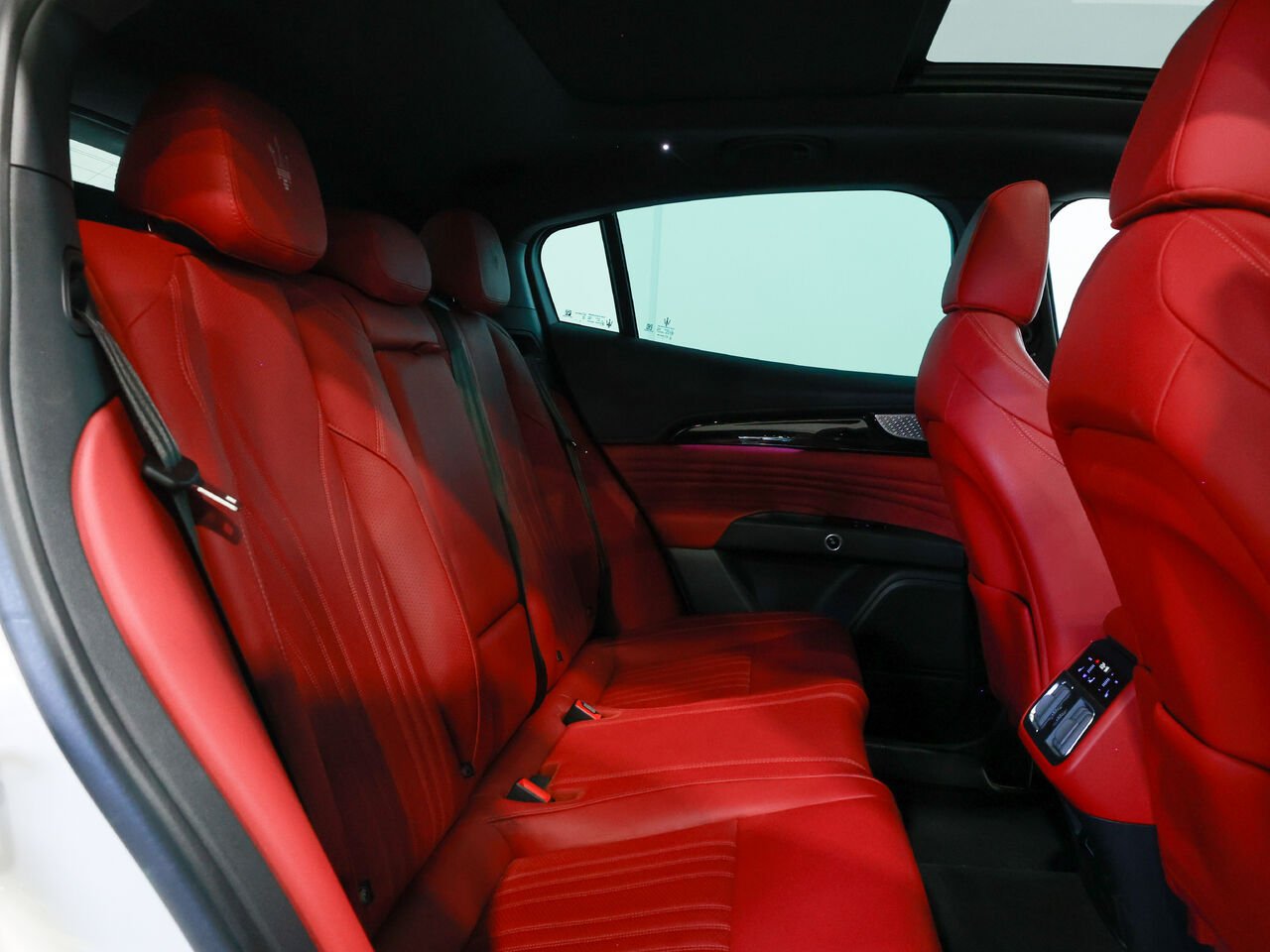 2023 Maserati Grecale Grey Saint-Eustache - photo #8