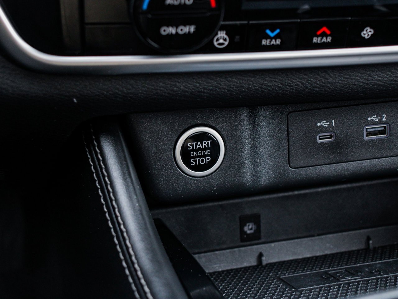 2023 Nissan Rogue AWD Platinum Grey Sherwood Park - photo #26