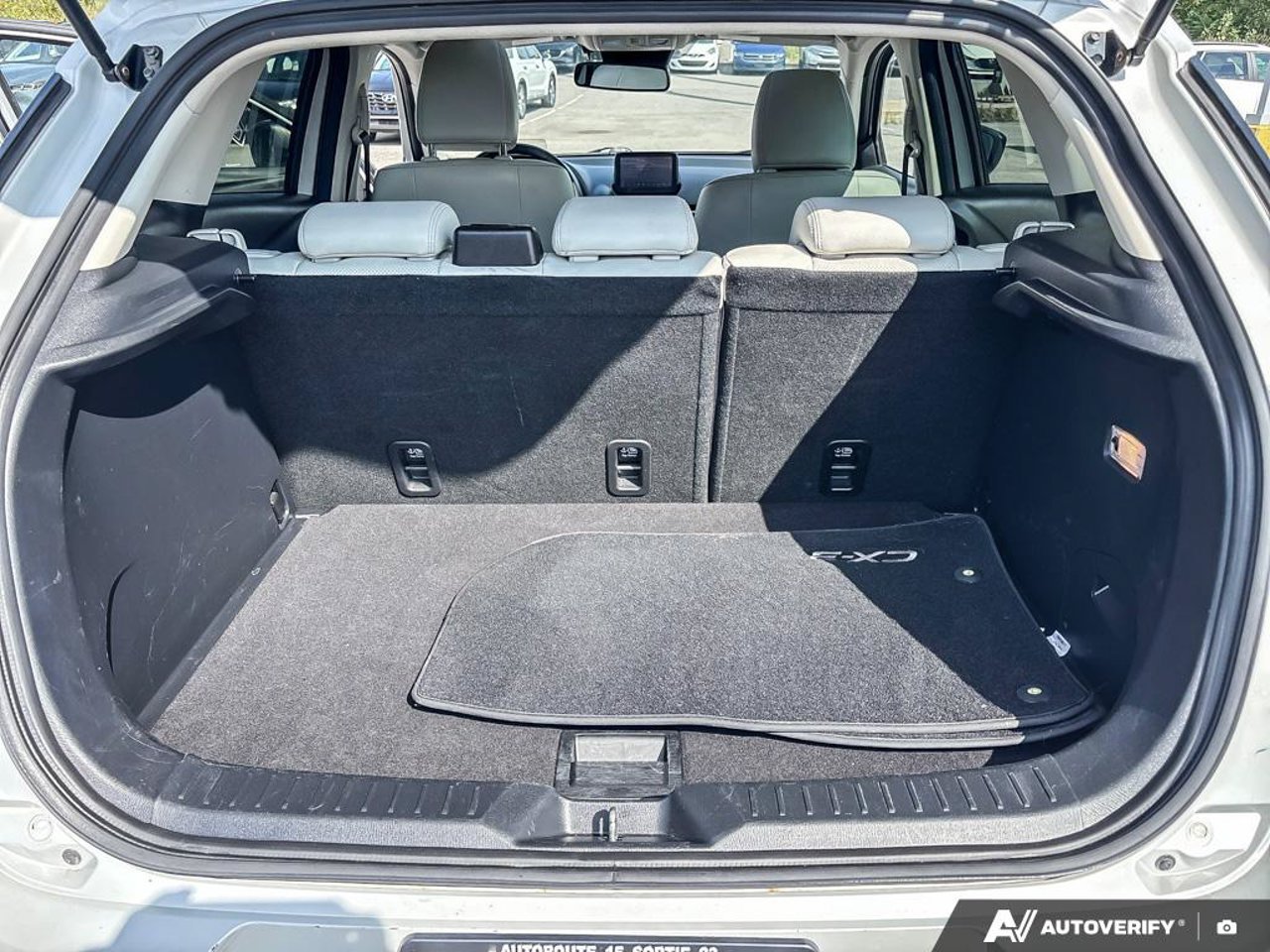 Mazda CX-3 JM1DKFD77K0418242 2019 gray Mirabel - photo #14