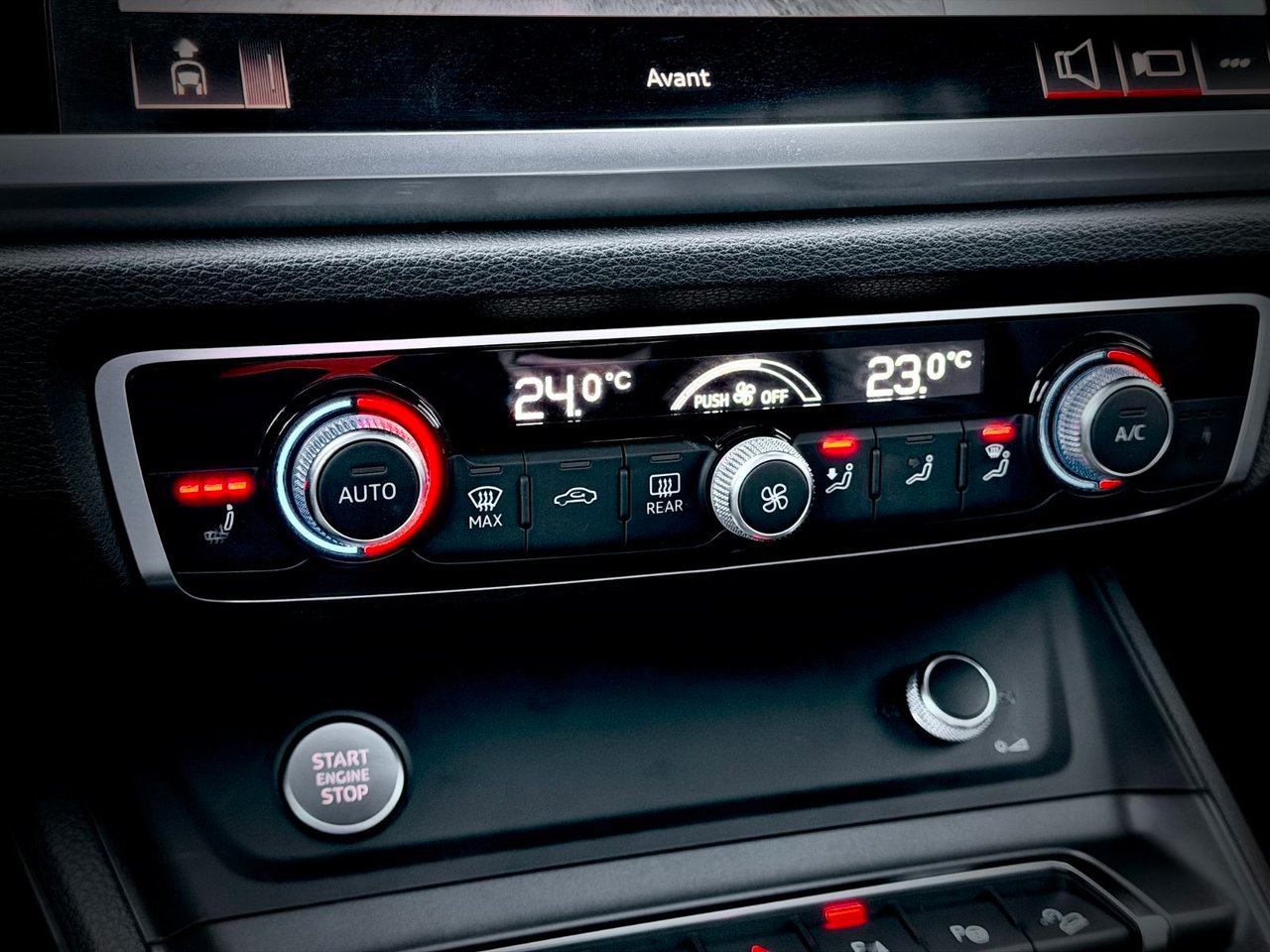 2019 Audi Q3 Red Notre-Dame-des-Prairies - photo #32