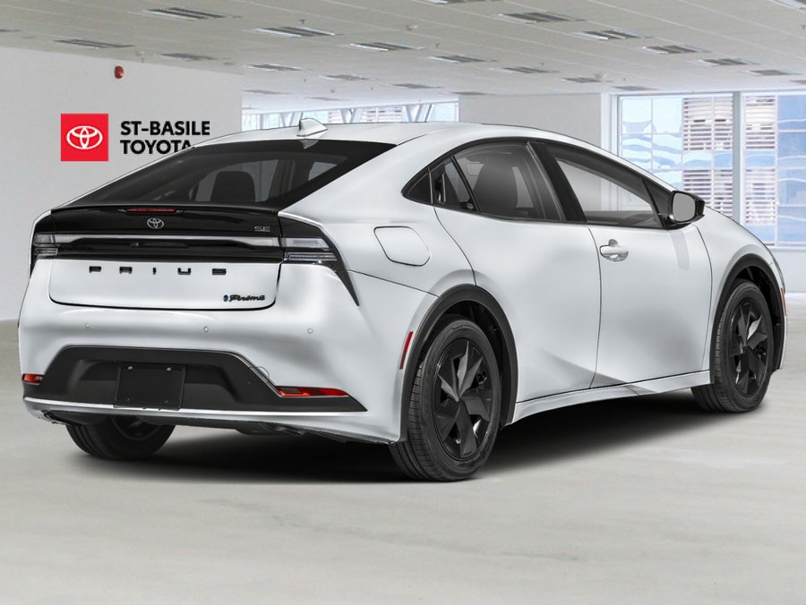 2027 TOYOTA Prius Plug-In Hybrid 2027 Wind Chill Pearl