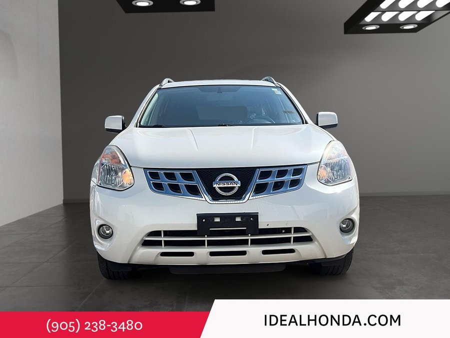 2013 Nissan Rogue 2013 White