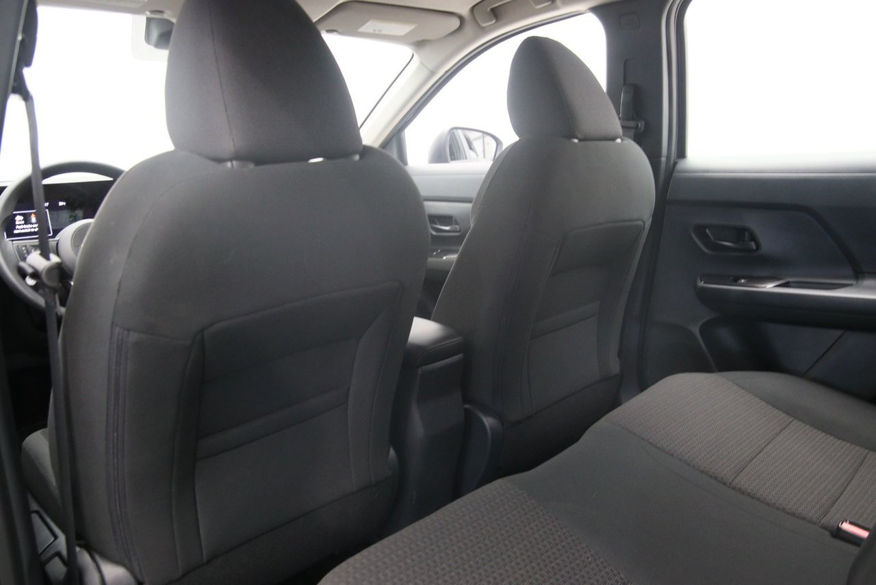 Nissan Kicks NIV 3N8AP6BBXSL324861 2025 Gris Chicoutimi - photo #8