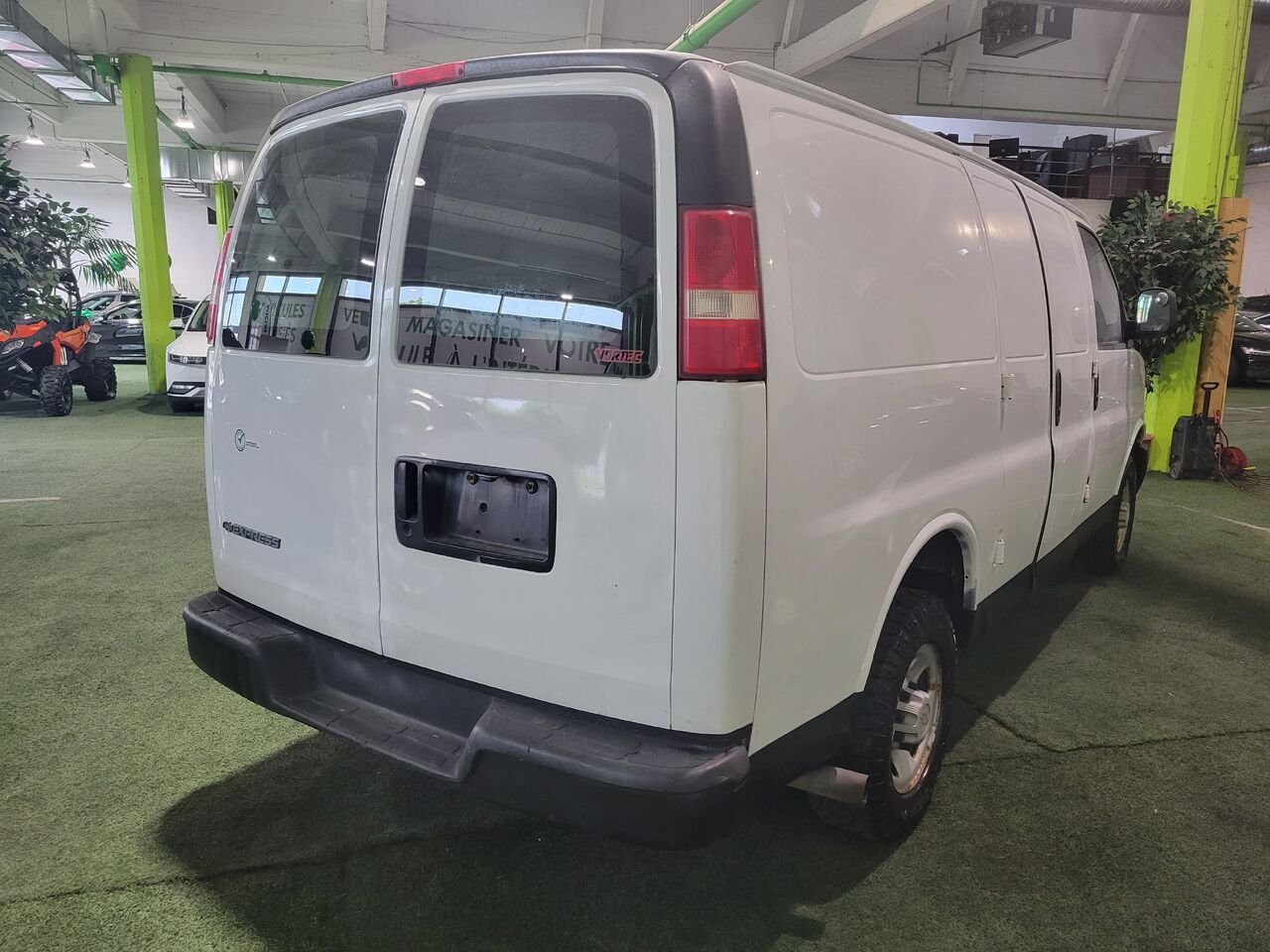 Chevrolet Express Cargo Van 2007 Blanc Longueuil, - photo #5