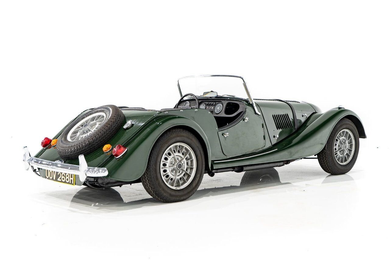 1970 Morgan Plus 8 Unrestored with only 7137km (4435miles) | PRIX EN USD Green Montreal - photo #69
