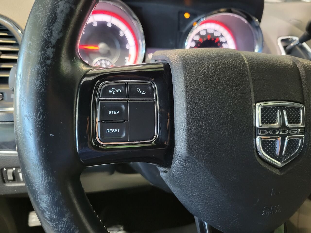 2019 Dodge Grand Caravan Silver  - photo #16