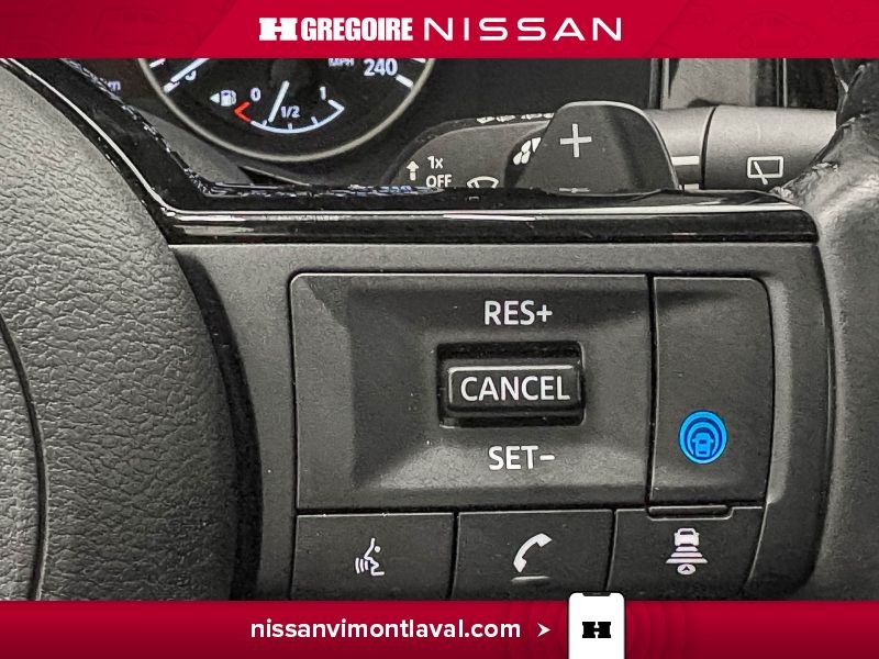 2023 Nissan Pathfinder Green Laval - photo #23