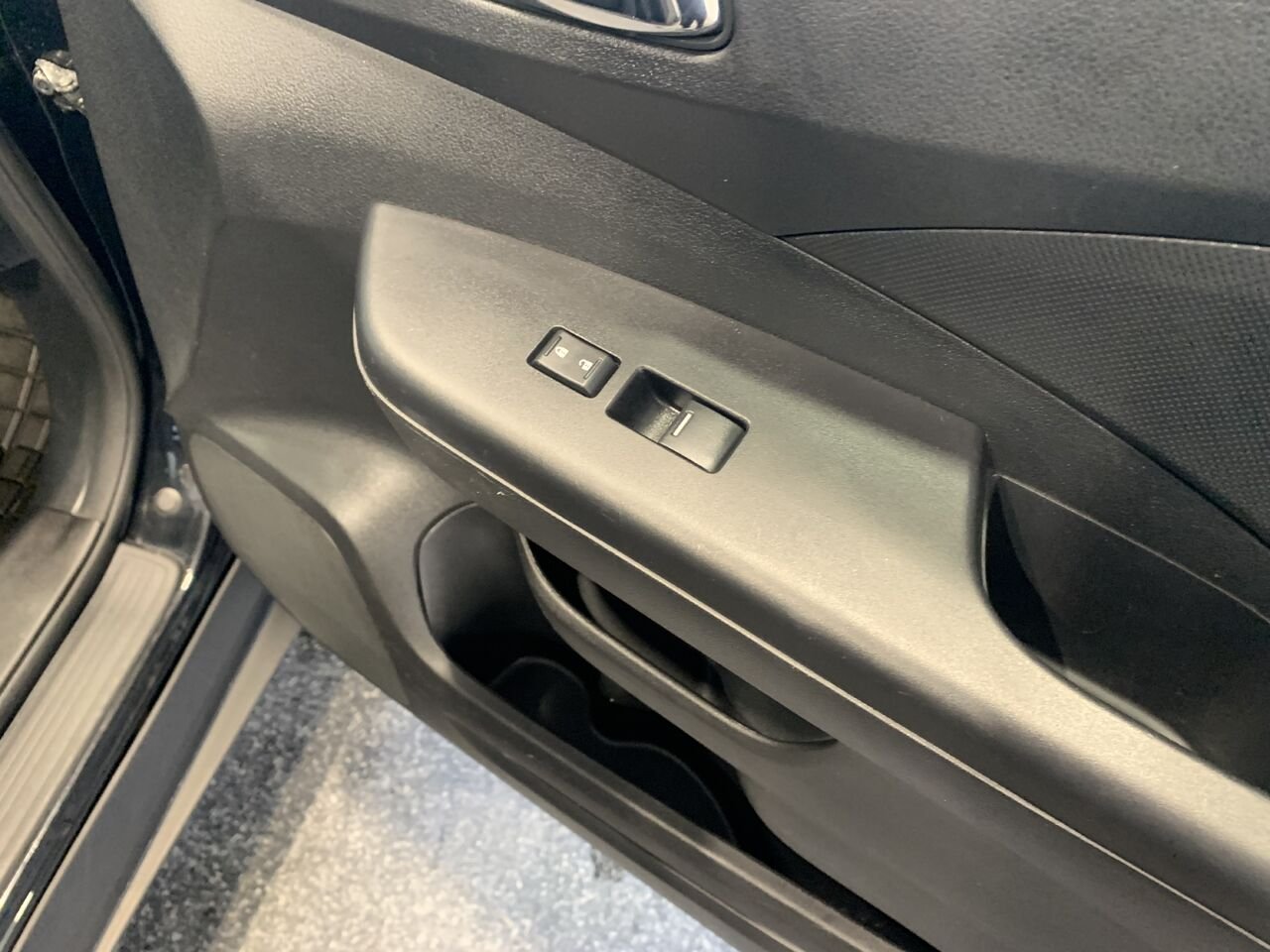 2016 Honda CR-V SE CRV SE Black Châteauguay - photo #16