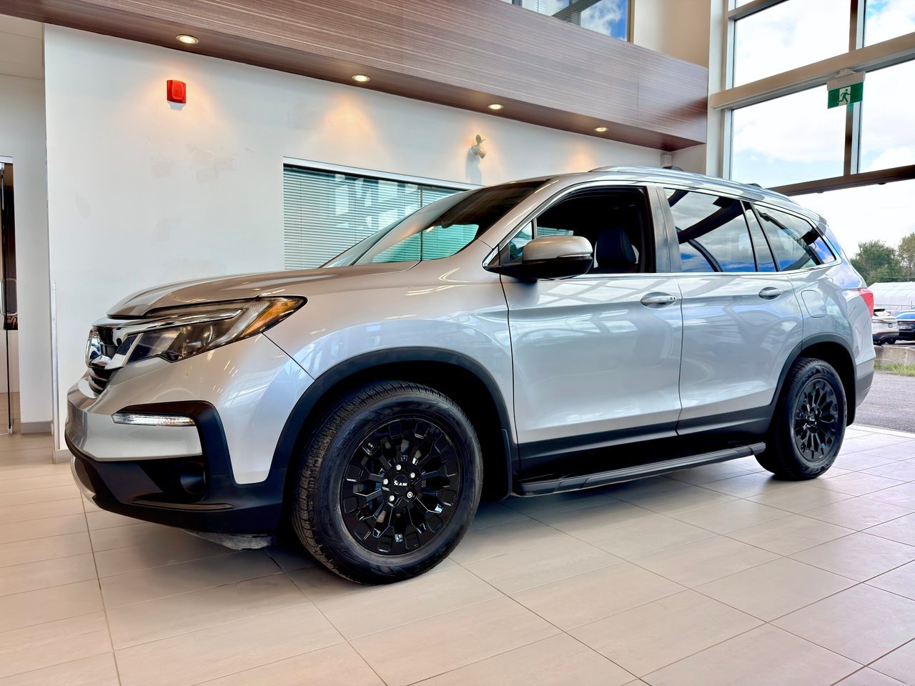 2019 Honda Pilot Silver Notre-Dame-des-Prairies - photo #3