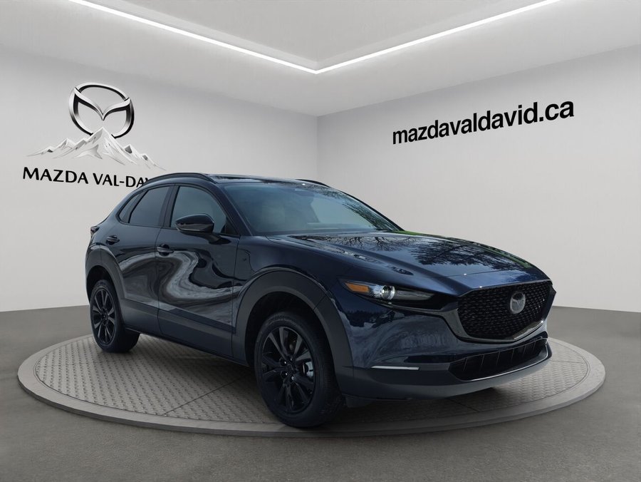 Mazda CX-30 GS AWD 2.5 S Kuro AWD, Toit ouvrant, Sièges en similicuir, Barre de toit peintes. 2026 Bleu cristal foncé mica