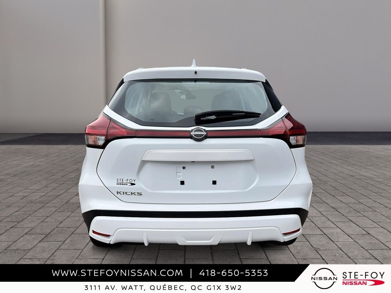 Nissan Kicks Play SV 2025 Noir Ste-Foy - photo #2