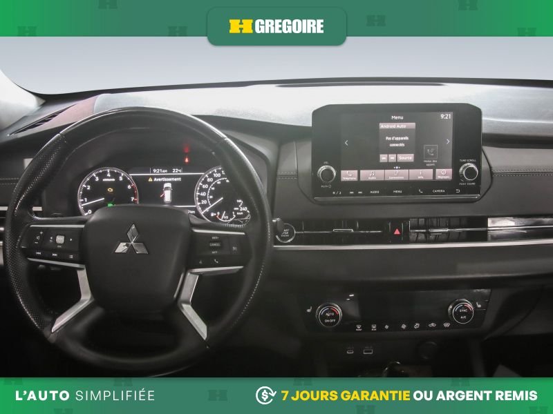 Mitsubishi Outlander 821216 | ES AWD AUTO A/C GR ELECT MAGS CAM RECUL 2022 Vert Laval - photo #13