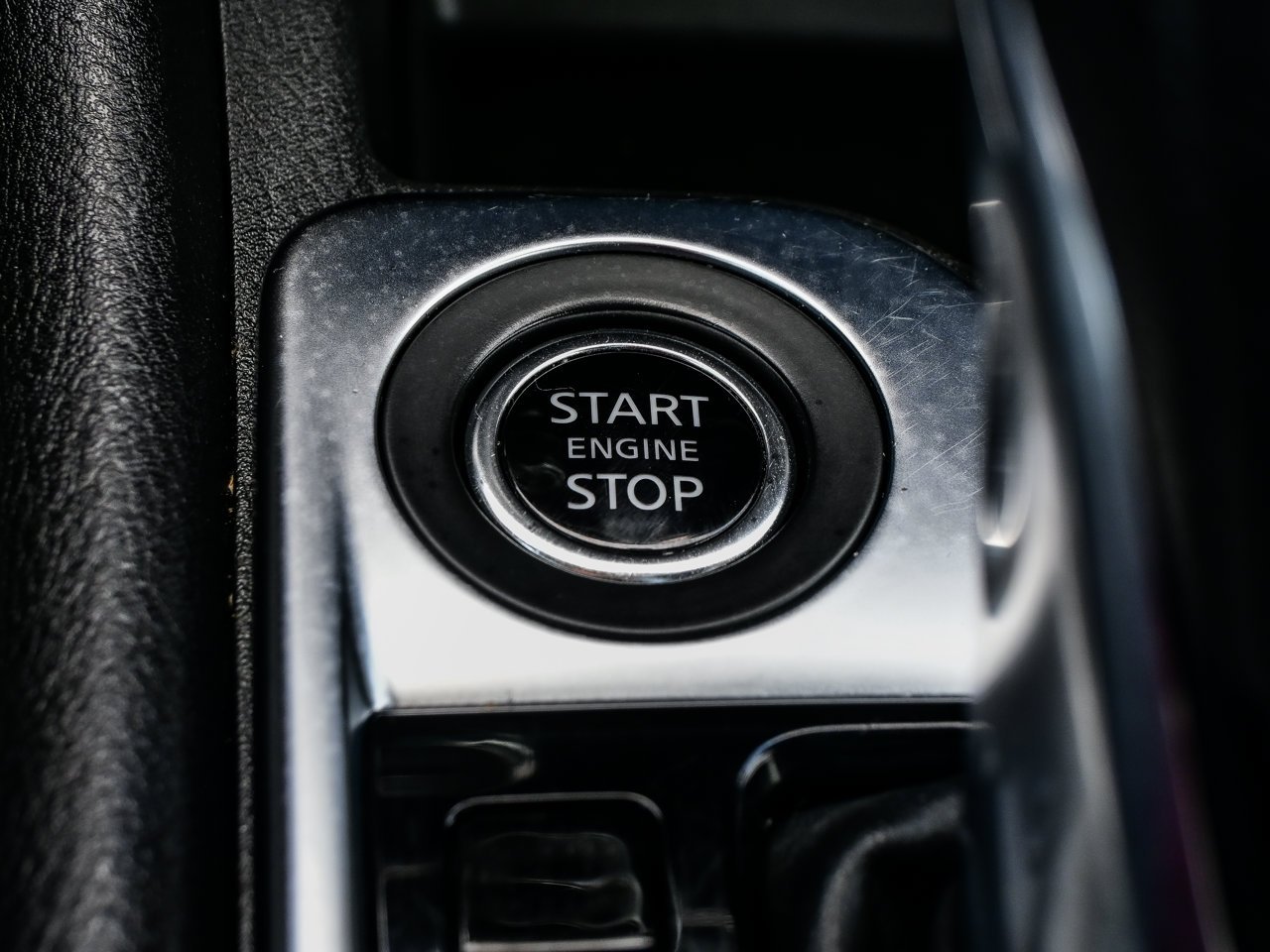 2024 Nissan Sentra SV CVT White Sherwood Park - photo #23