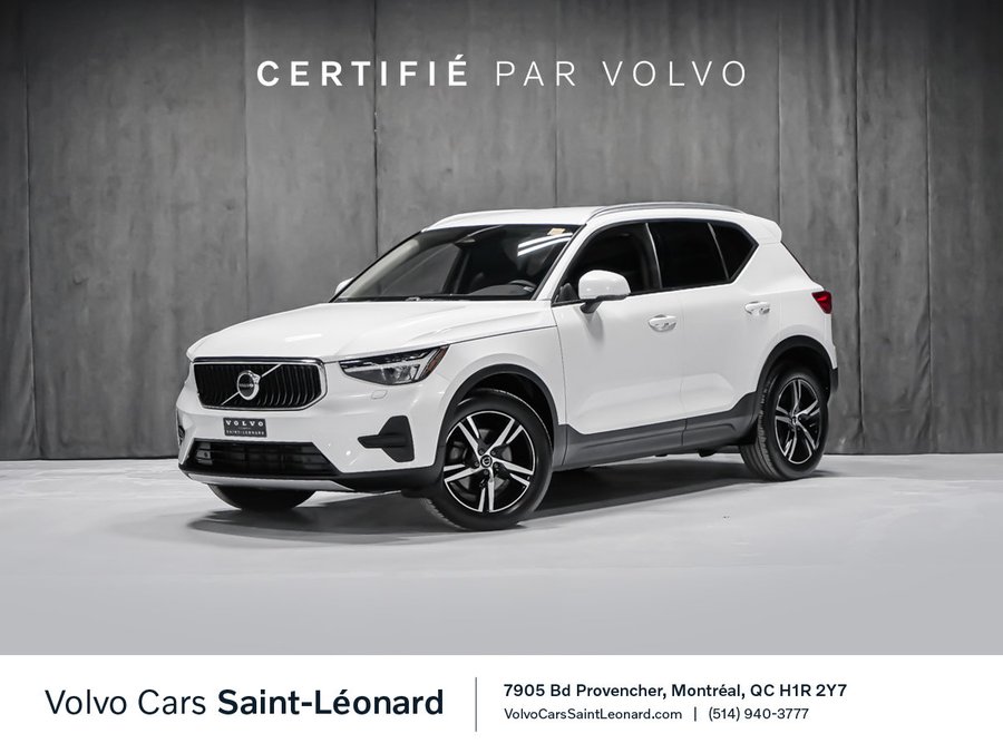 2023 Volvo XC40 B5 CORE CONVENIENCE CLIMATE White