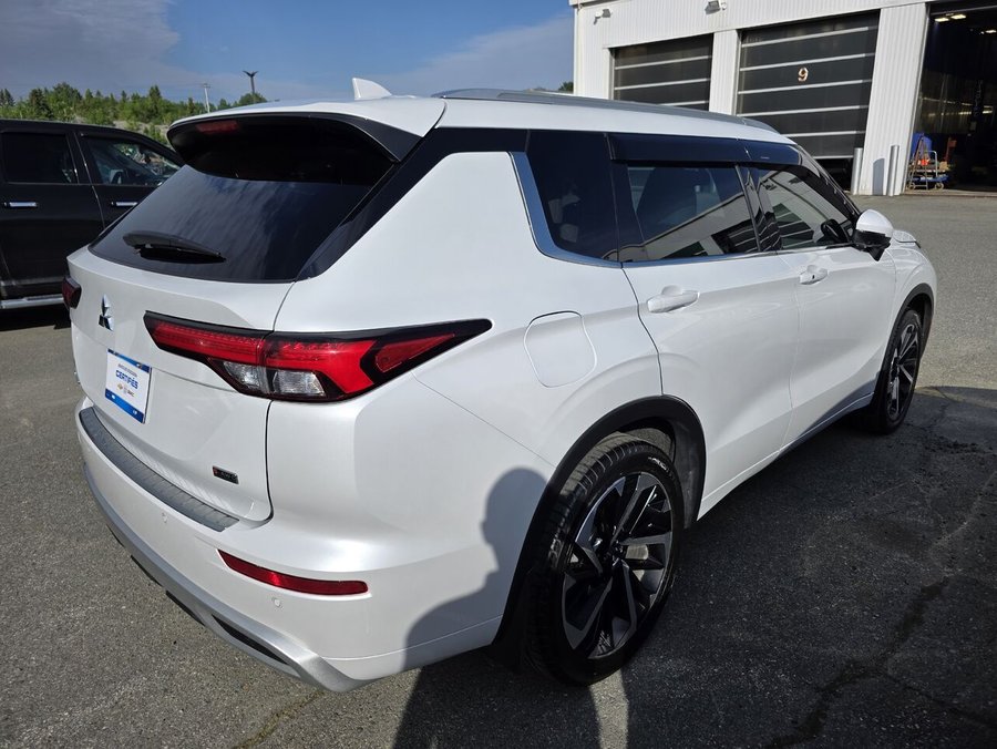 Mitsubishi Outlander 2022 2022 Blanc