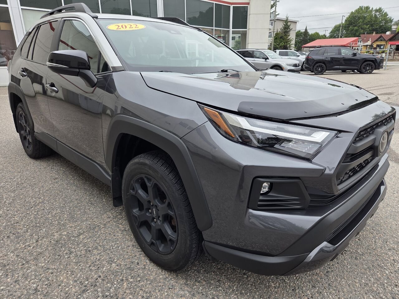 2022 Toyota RAV4 Grey Mont-Laurier - photo #2