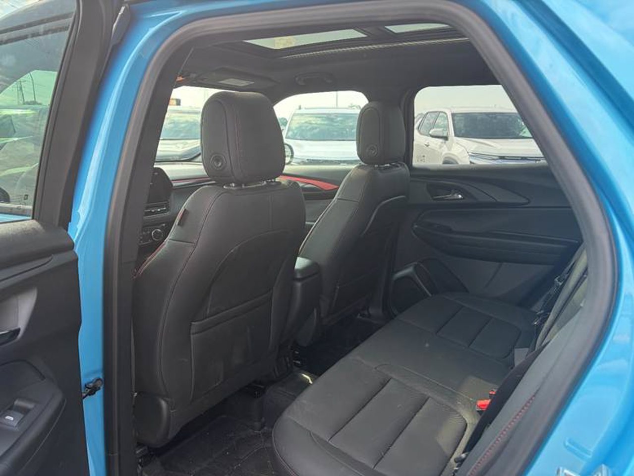 2026 Chevrolet Trailblazer AWD 4dr RS Blue Sherwood Park - photo #5