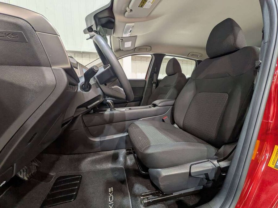 Nissan Kicks S AWD 2026 Rouge