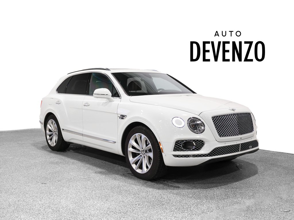 2017 Bentley Bentayga White Saint-Eustache - photo #1