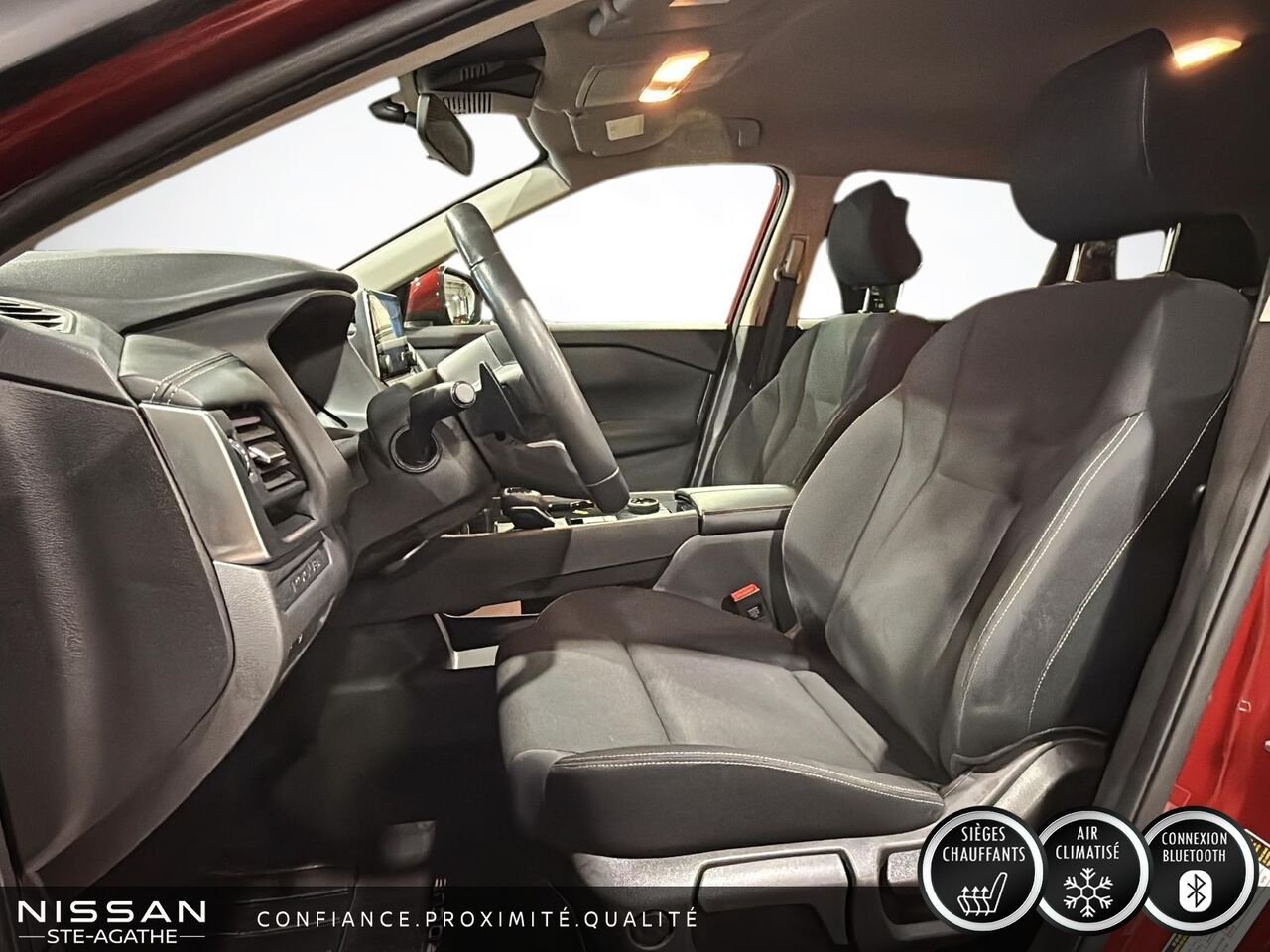 2024 Nissan Rogue S TI Red Saint-Jérôme - photo #10