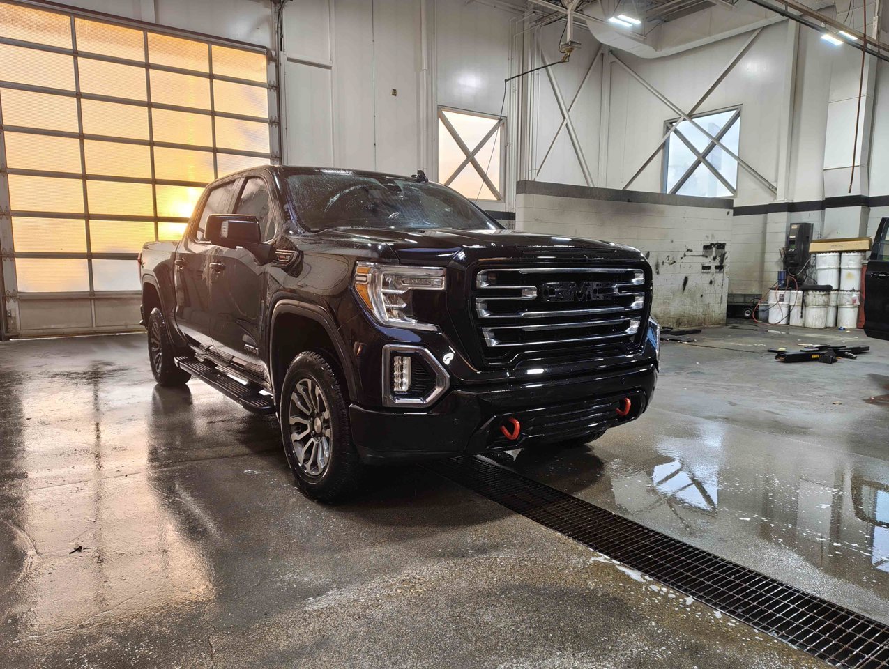 2022 GMC Sierra 1500 Limited 4WD Crew Cab 147 AT4 Black Sherwood Park - photo #2